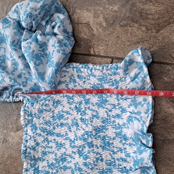 Cute  Girl Soul smocked peplum summer top. Only worn once or twice. Size small - Picture 3 of 3